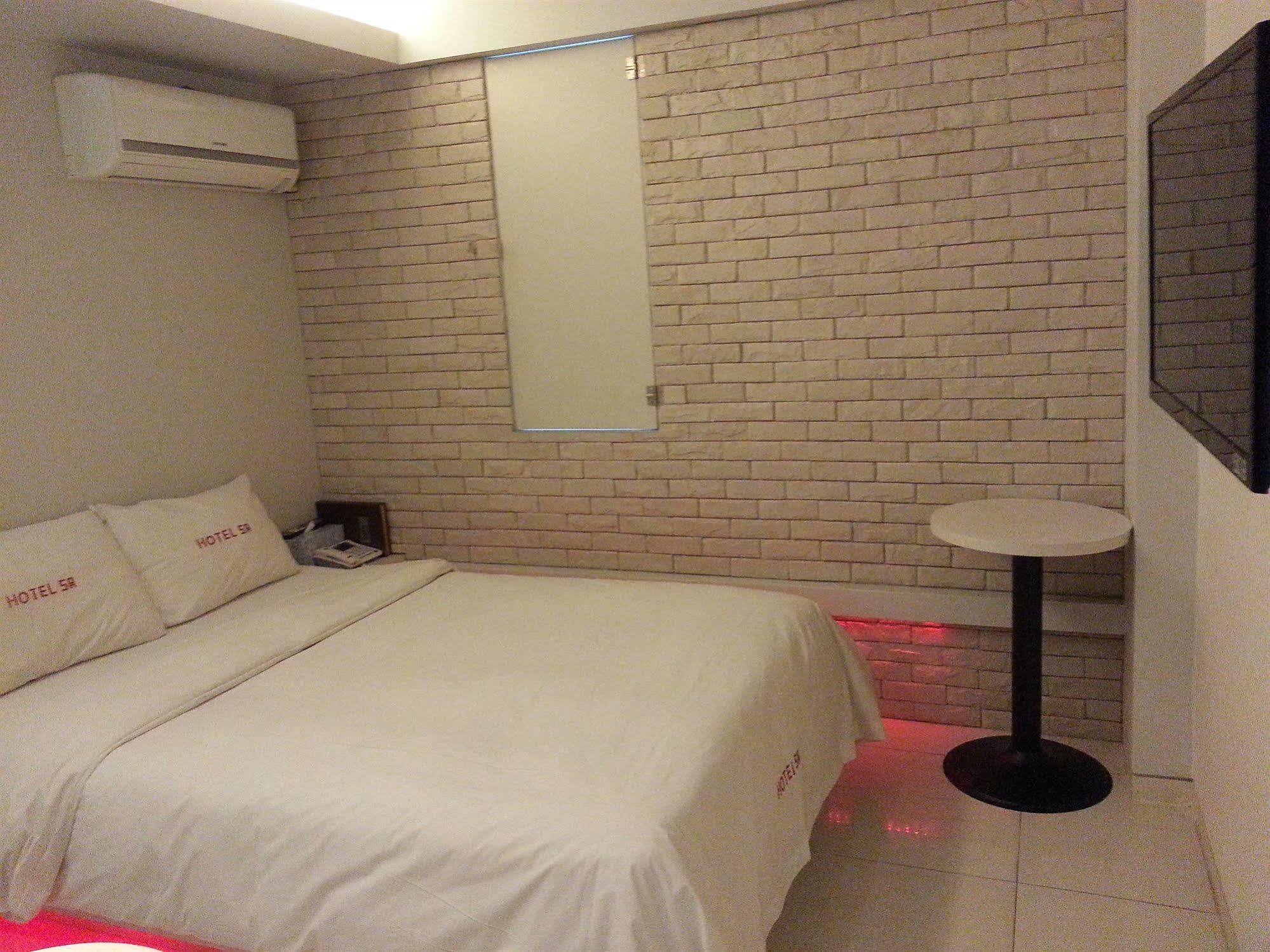 Hotel May Dongdaemun Seúl Exterior foto
